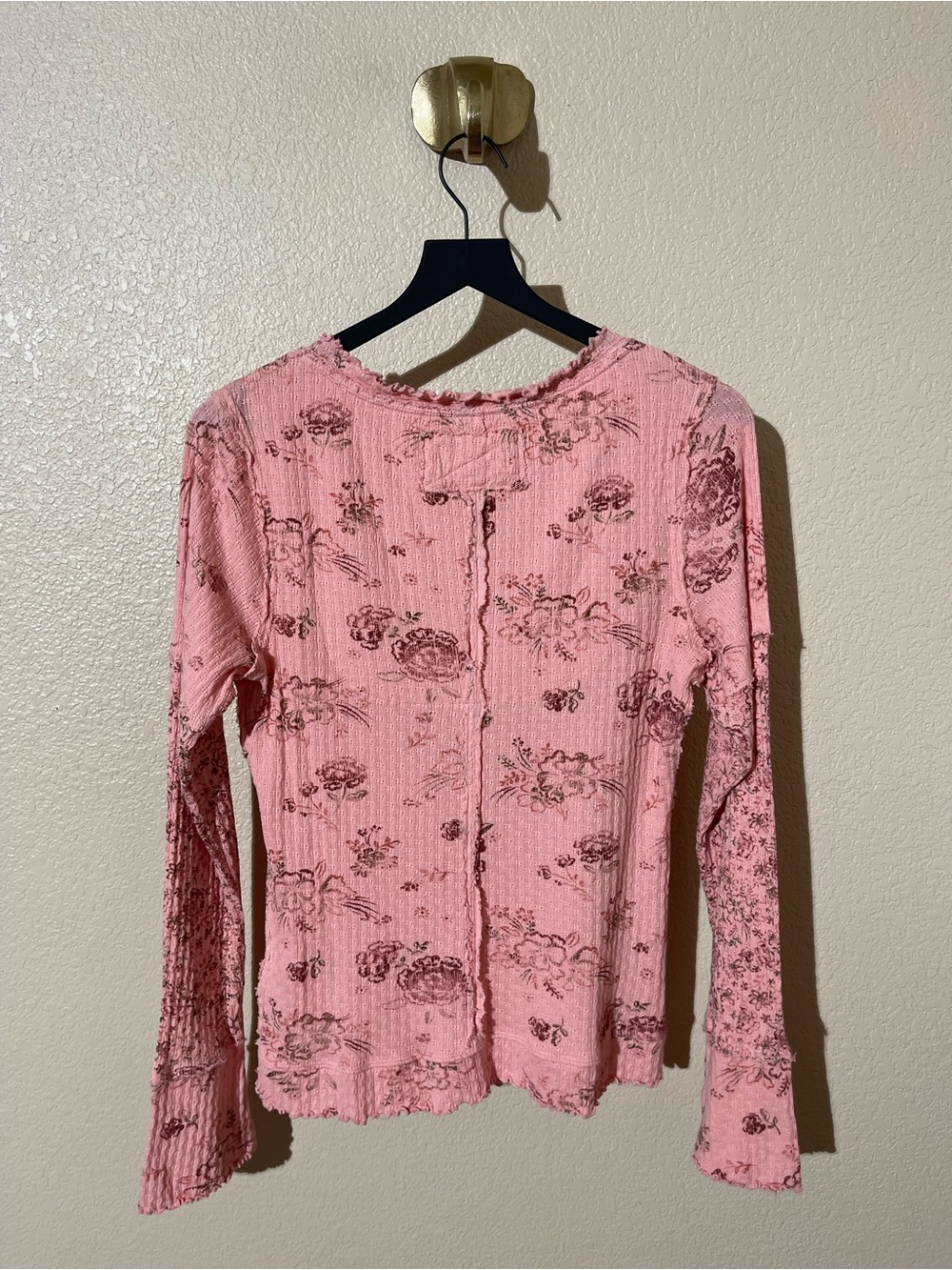 We The Free Dusty Pink Floral Scoop Neck Long Sleeve Top - Picture 2 of 6